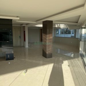 Apartamento com 349m², 3 dormitórios, 2 vagas, no bairro Lourdes em Caxias do Sul para Comprar