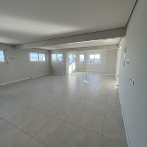 Apartamento com 349m², 3 dormitórios, 2 vagas, no bairro Lourdes em Caxias do Sul para Comprar