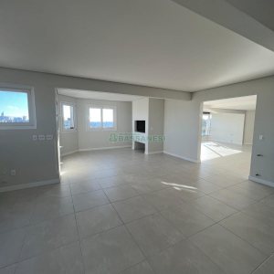 Apartamento com 349m², 3 dormitórios, 2 vagas, no bairro Lourdes em Caxias do Sul para Comprar
