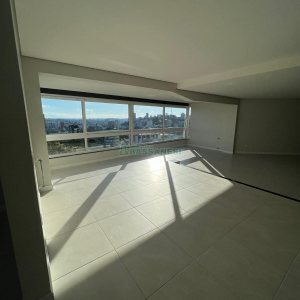 Apartamento com 349m², 3 dormitórios, 2 vagas, no bairro Lourdes em Caxias do Sul para Comprar