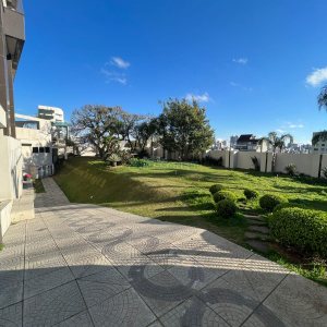 Apartamento com 349m², 3 dormitórios, 2 vagas, no bairro Lourdes em Caxias do Sul para Comprar