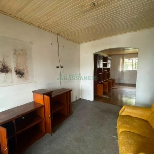 Casa com 175m², 3 dormitórios, 2 vagas, no bairro Jardim América em Caxias do Sul para Comprar