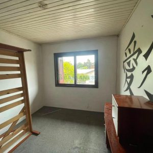 Casa com 175m², 3 dormitórios, 2 vagas, no bairro Jardim América em Caxias do Sul para Comprar