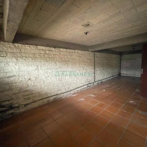Casa com 175m², 3 dormitórios, 2 vagas, no bairro Jardim América em Caxias do Sul para Comprar