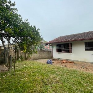 Casa com 175m², 3 dormitórios, 2 vagas, no bairro Jardim América em Caxias do Sul para Comprar