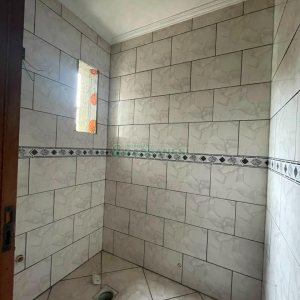 Casa com 180m², 3 dormitórios, 2 vagas, no bairro Jardim América em Caxias do Sul para Comprar