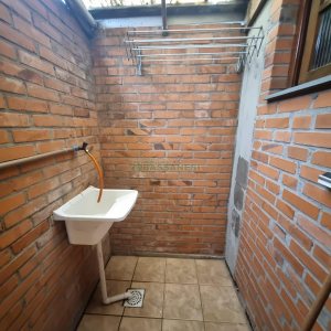 Casa Comercial com 270m², 4 vagas, no bairro Exposição em Caxias do Sul para Alugar