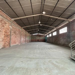 Pavilhão com 400m², no bairro Desvio Rizzo em Caxias do Sul para Alugar