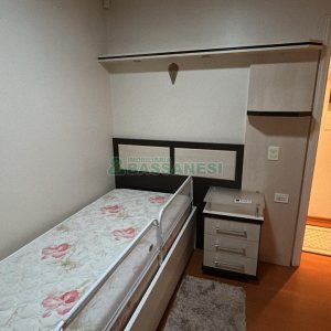 Casa com 270m², 2 dormitórios, 2 vagas, no bairro Pio X em Caxias do Sul para Alugar