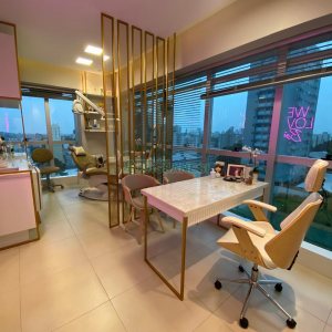 Sala com 61m², 1 vaga, no bairro Lourdes em Caxias do Sul para Comprar