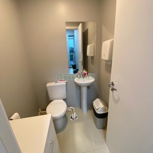Sala com 61m², 1 vaga, no bairro Lourdes em Caxias do Sul para Comprar