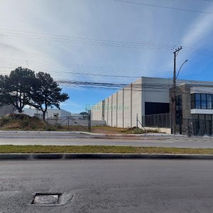 Pavilhão com 2400m², no bairro Desvio Rizzo em Caxias do Sul para Alugar