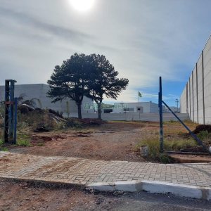 Pavilhão com 2400m², no bairro Desvio Rizzo em Caxias do Sul para Alugar