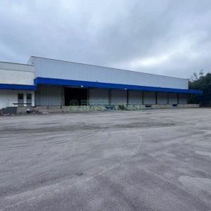 Pavilhão com 2000m², no bairro São Giácomo em Caxias do Sul para Alugar