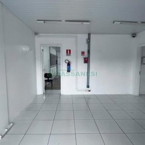 Pavilhão com 2000m², no bairro São Giácomo em Caxias do Sul para Alugar