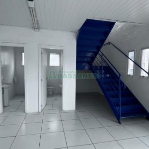 Pavilhão com 2000m², no bairro São Giácomo em Caxias do Sul para Alugar