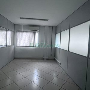Pavilhão com 2000m², no bairro São Giácomo em Caxias do Sul para Alugar