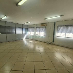 Pavilhão com 2961m², no bairro São Giácomo em Caxias do Sul para Alugar