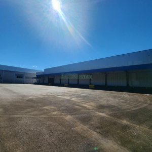 Pavilhão com 2961m², no bairro São Giácomo em Caxias do Sul para Alugar