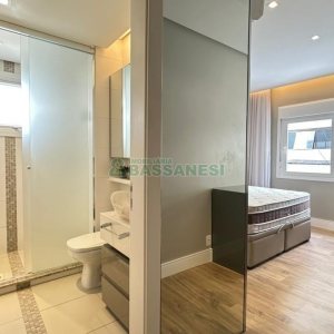 Apartamento com 126m², 3 dormitórios, 3 vagas, no bairro Exposição em Caxias do Sul para Comprar