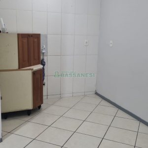 Apartamento com 30m², 1 dormitório, no bairro Centro em Caxias do Sul para Alugar