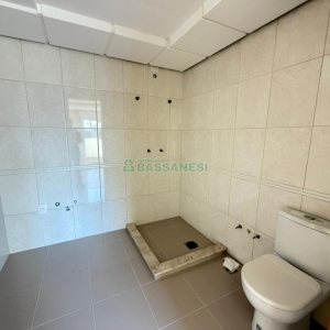 Apartamento com 159m², 3 dormitórios, 2 vagas, no bairro Centro em Caxias do Sul para Comprar