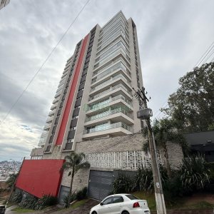 Apartamento com 137m², 3 dormitórios, 2 vagas, no bairro Madureira em Caxias do Sul para Comprar