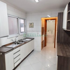 Apartamento com 98m², 3 dormitórios, 1 vaga, no bairro São Pelegrino em Caxias do Sul para Comprar