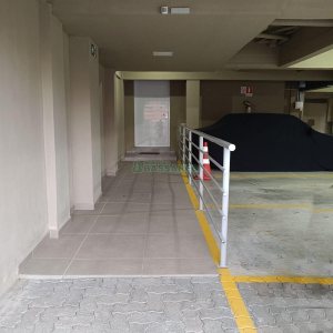 Apto Mobiliado com 56m², 2 dormitórios, 1 vaga, no bairro Presidente Vargas em Caxias do Sul para Alugar