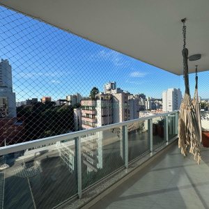 Apartamento com 161m², 3 dormitórios, 3 vagas, no bairro Exposição em Caxias do Sul para Comprar