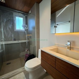 Apartamento com 161m², 3 dormitórios, 3 vagas, no bairro Exposição em Caxias do Sul para Comprar