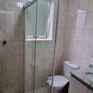 Apto Mobiliado com 71m², 2 dormitórios, 1 vaga, no bairro Lourdes em Caxias do Sul para Alugar ou Comprar
