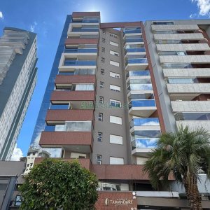 Apartamento com 125m², 3 dormitórios, 3 vagas, no bairro São Leopoldo em Caxias do Sul para Comprar