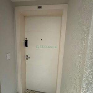 Apartamento com 125m², 3 dormitórios, 3 vagas, no bairro São Leopoldo em Caxias do Sul para Comprar