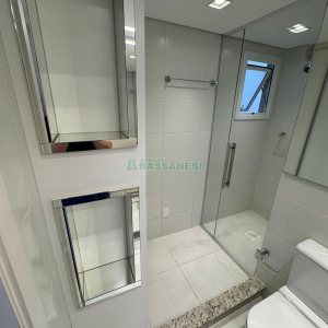 Apartamento com 125m², 3 dormitórios, 3 vagas, no bairro São Leopoldo em Caxias do Sul para Comprar