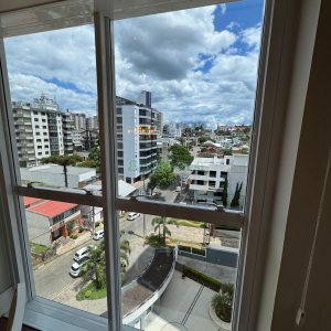 Apartamento com 125m², 3 dormitórios, 3 vagas, no bairro São Leopoldo em Caxias do Sul para Comprar