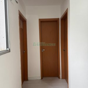 Apartamento com 45m², 2 dormitórios, 1 vaga, no bairro Bela Vista em Caxias do Sul para Alugar
