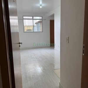 Apartamento com 45m², 2 dormitórios, 1 vaga, no bairro Bela Vista em Caxias do Sul para Alugar