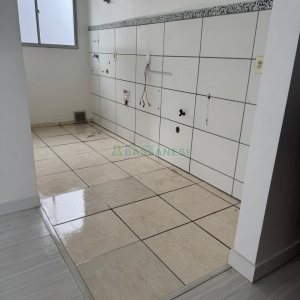 Apartamento com 45m², 2 dormitórios, 1 vaga, no bairro Bela Vista em Caxias do Sul para Alugar
