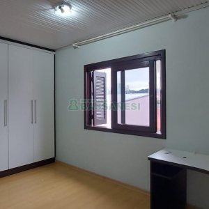 Casa com 216m², 3 dormitórios, 4 vagas, no bairro Nossa Senhora de Fátima em Caxias do Sul para Alugar