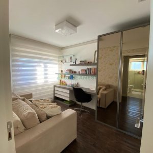 Apartamento com 107m², 2 dormitórios, 1 vaga, no bairro Madureira em Caxias do Sul para Comprar