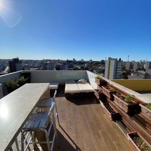 Apartamento com 107m², 2 dormitórios, 1 vaga, no bairro Madureira em Caxias do Sul para Comprar