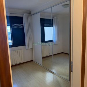 Apartamento com 122m², 3 dormitórios, 2 vagas, no bairro São Pelegrino em Caxias do Sul para Comprar