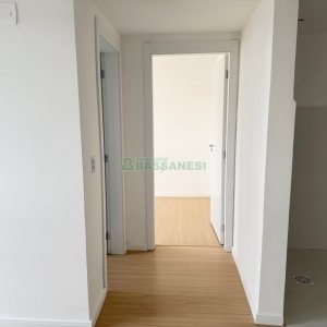 Apartamento com 51m², 2 dormitórios, 1 vaga, no bairro Nossa Senhora de Fátima em Caxias do Sul para Comprar