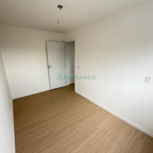 Apartamento com 51m², 2 dormitórios, 1 vaga, no bairro Nossa Senhora de Fátima em Caxias do Sul para Comprar