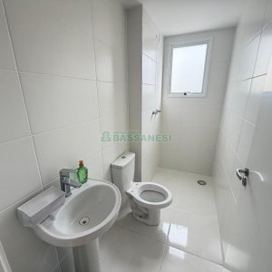 Apartamento com 51m², 2 dormitórios, 1 vaga, no bairro Nossa Senhora de Fátima em Caxias do Sul para Comprar