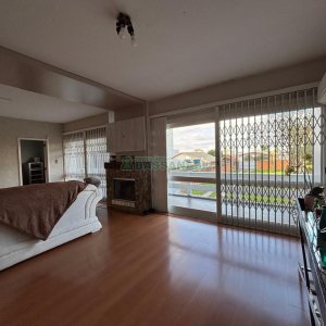 Casa com 430m², 3 dormitórios, 3 vagas, no bairro Jardim América em Caxias do Sul para Alugar