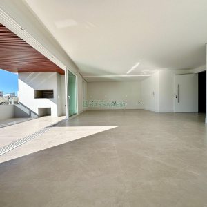 Apartamento com 171m², 3 dormitórios, 3 vagas, no bairro Exposição em Caxias do Sul para Comprar