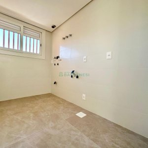 Apartamento com 171m², 3 dormitórios, 3 vagas, no bairro Exposição em Caxias do Sul para Comprar
