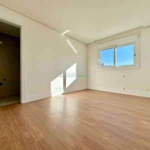 Apartamento com 171m², 3 dormitórios, 3 vagas, no bairro Exposição em Caxias do Sul para Comprar